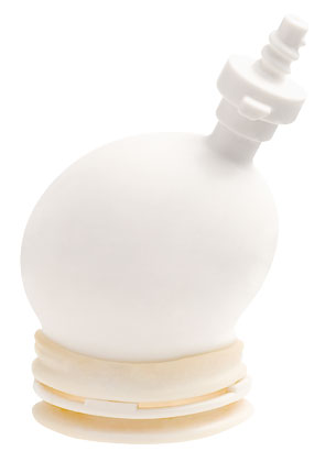 Komple monte edilmiş PeniMaster PRO kanal sistemi ile penis sabitleme 