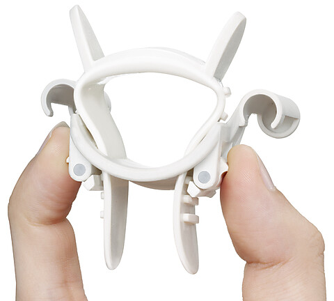 Fonksiyonel sabitleme demirleri ile PeniMaster aletinin kolay takılması.