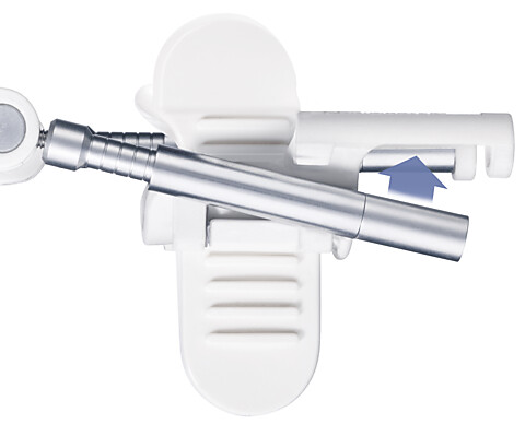 PeniMaster uzatma çubukları klips fonksiyonu ile penis ekspanderine bağlanmıştır.